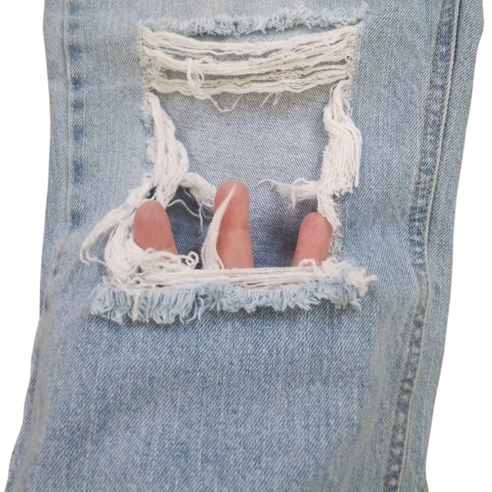 And Now This Women's Distressed Button Fly High Rise Straight Crop Jeans Size 28 - Picture 8 of 13